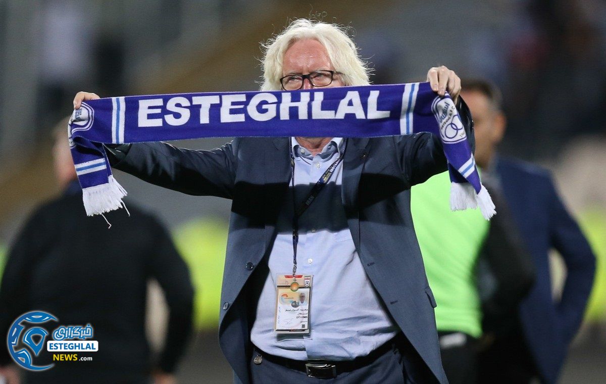 دیدار استقلال و پیکان