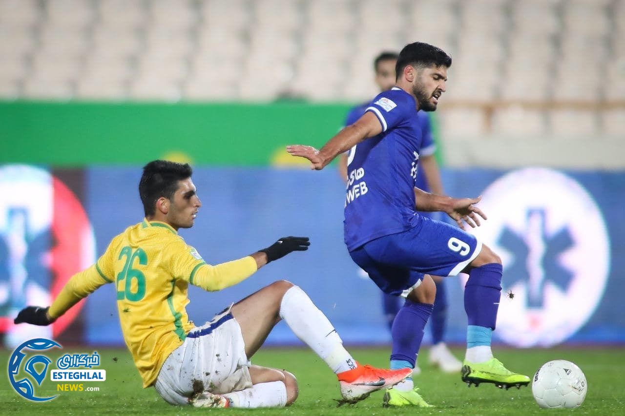 دیدار استقلال و نفت آبادان