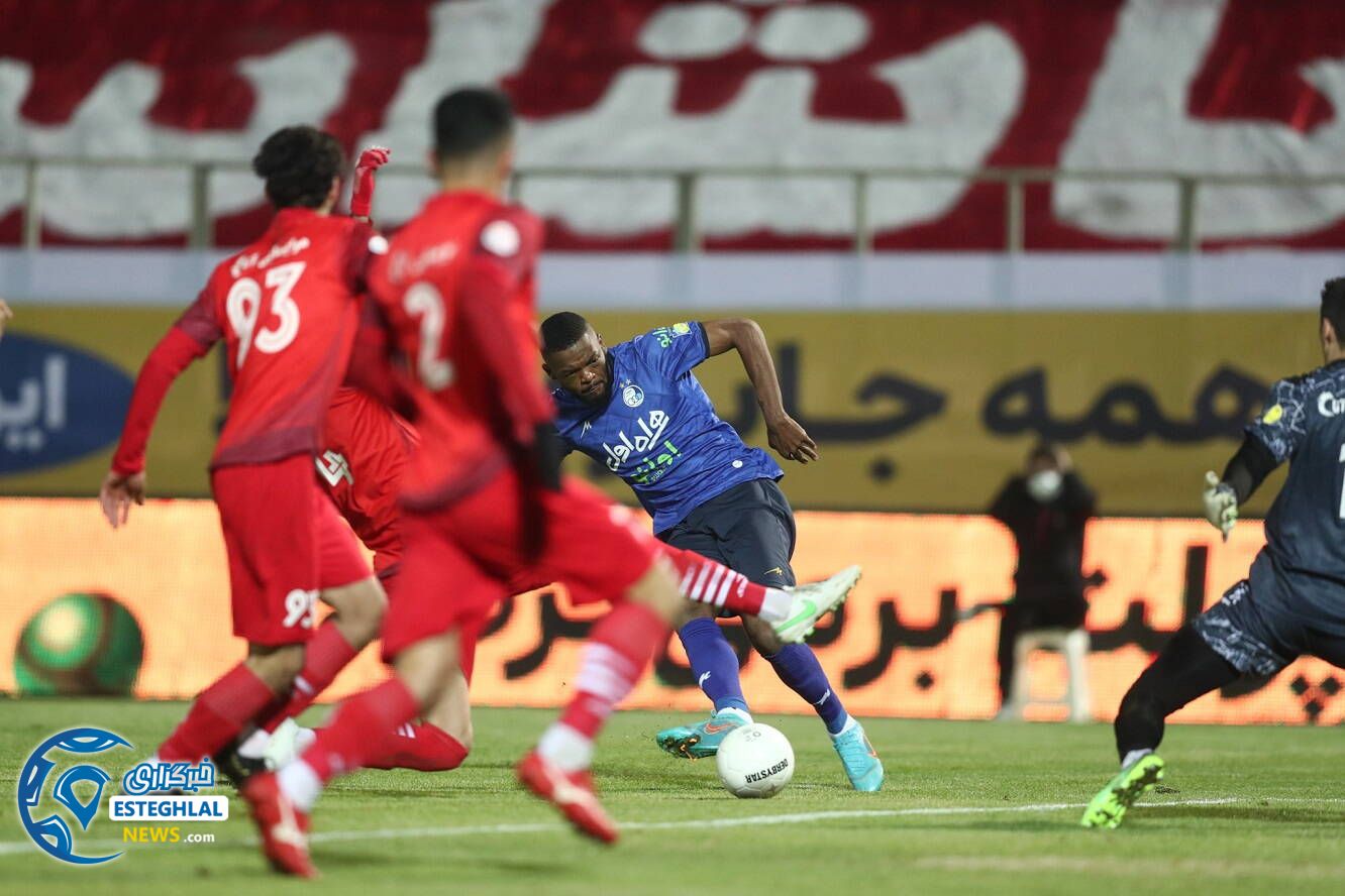 تراکتور تبریز 0-1 استقلال(تاج)