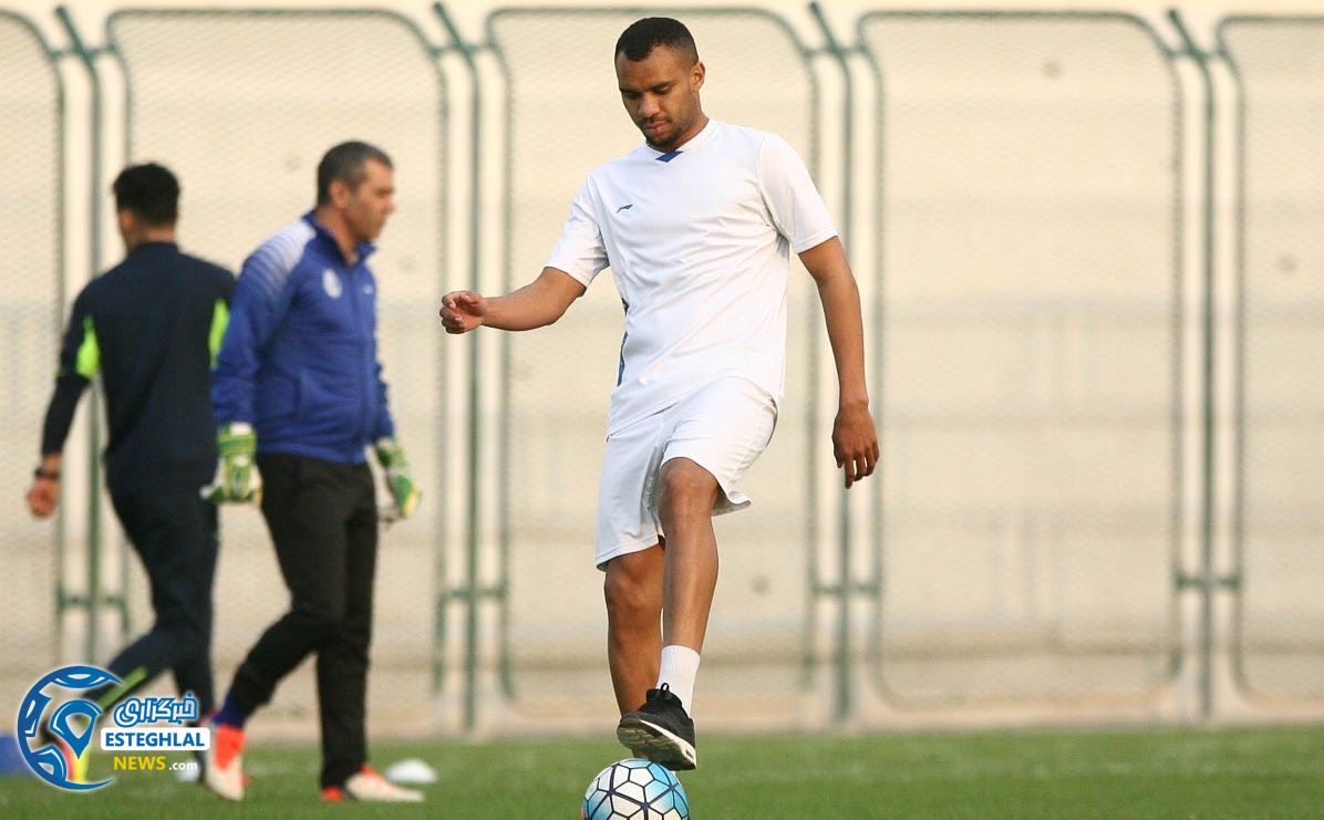 تمرین استقلال دبی