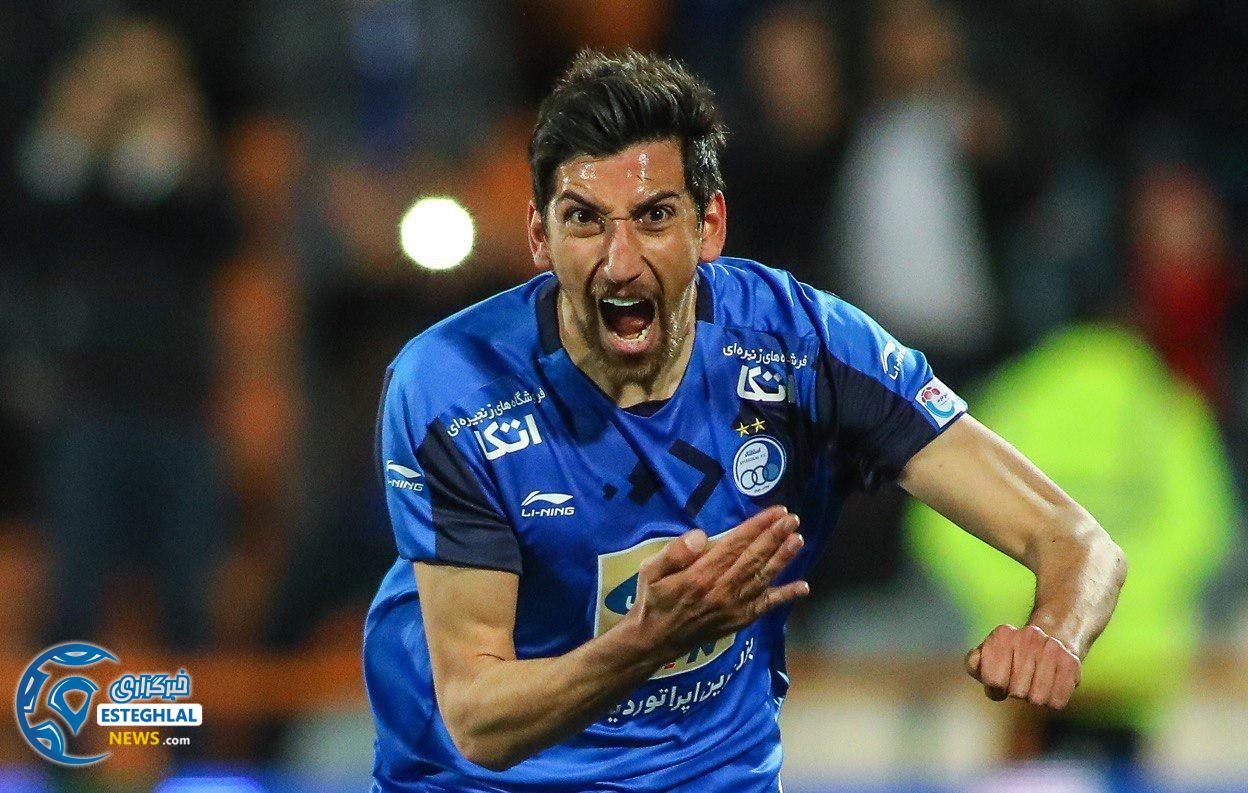 دیدار استقلال و نساجی