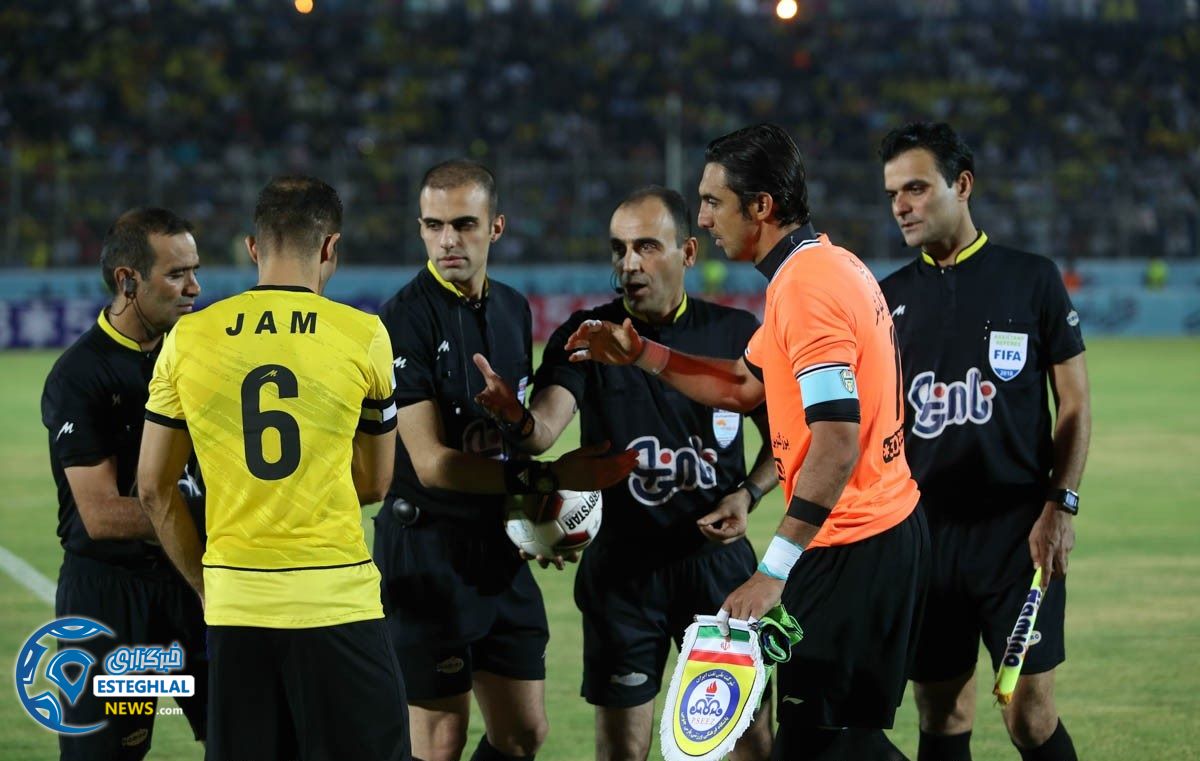 دیدار پارس جم و استقلال