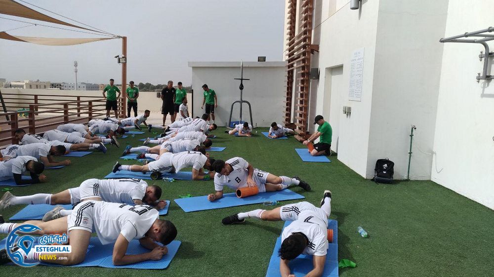 تمرین صبحگاهی تیم ملی فوتبال در امارات