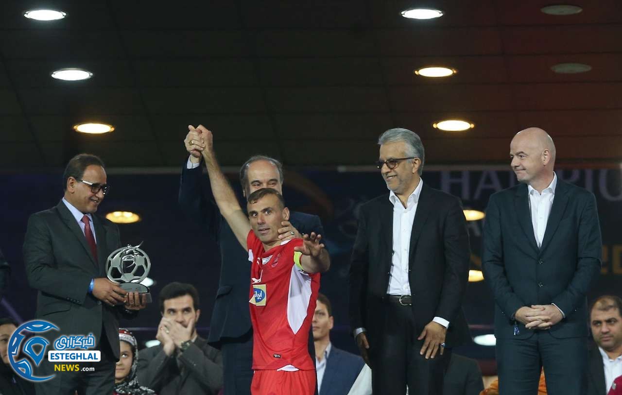 وزیر ورزش پرسپولیسی