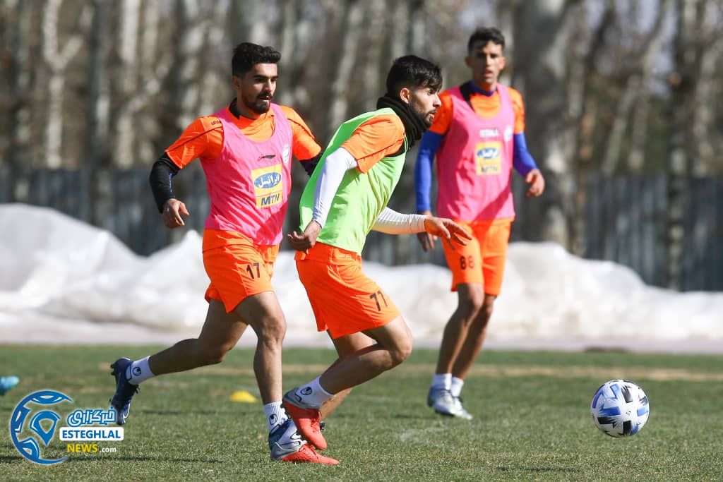 تمرین استقلال