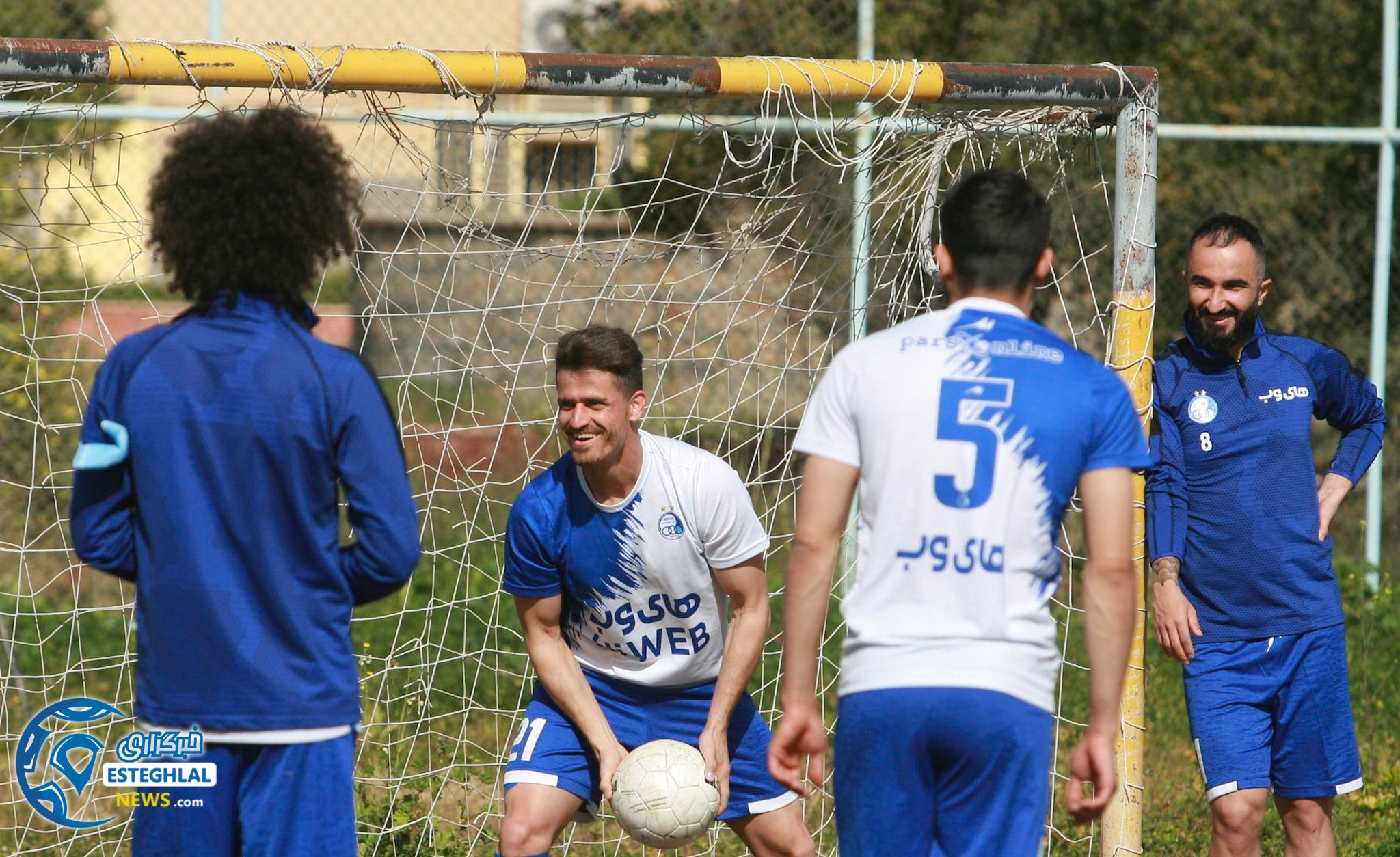 تمرین استقلال در مسجد سلیمان