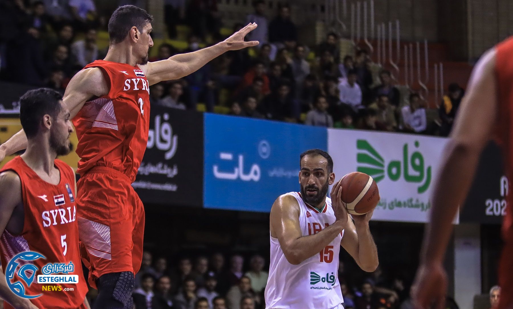 دیدار تیم های ملی بسکتبال ایران و سوریه