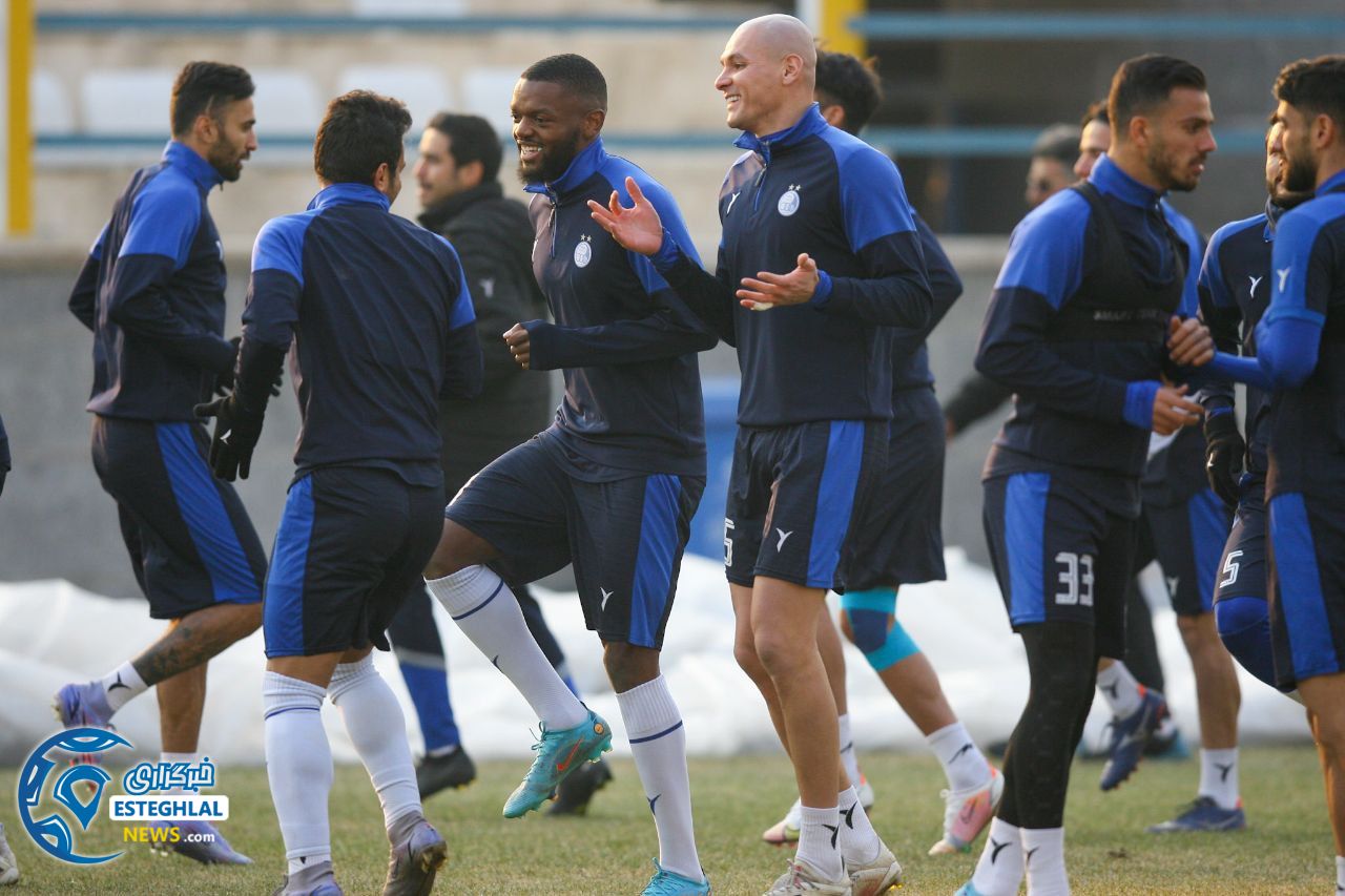 تمرین استقلال