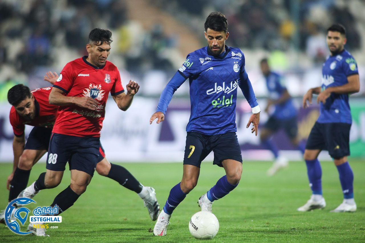 دیدار استقلال و نساجی