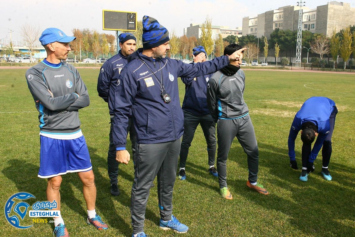 تمرین استقلال