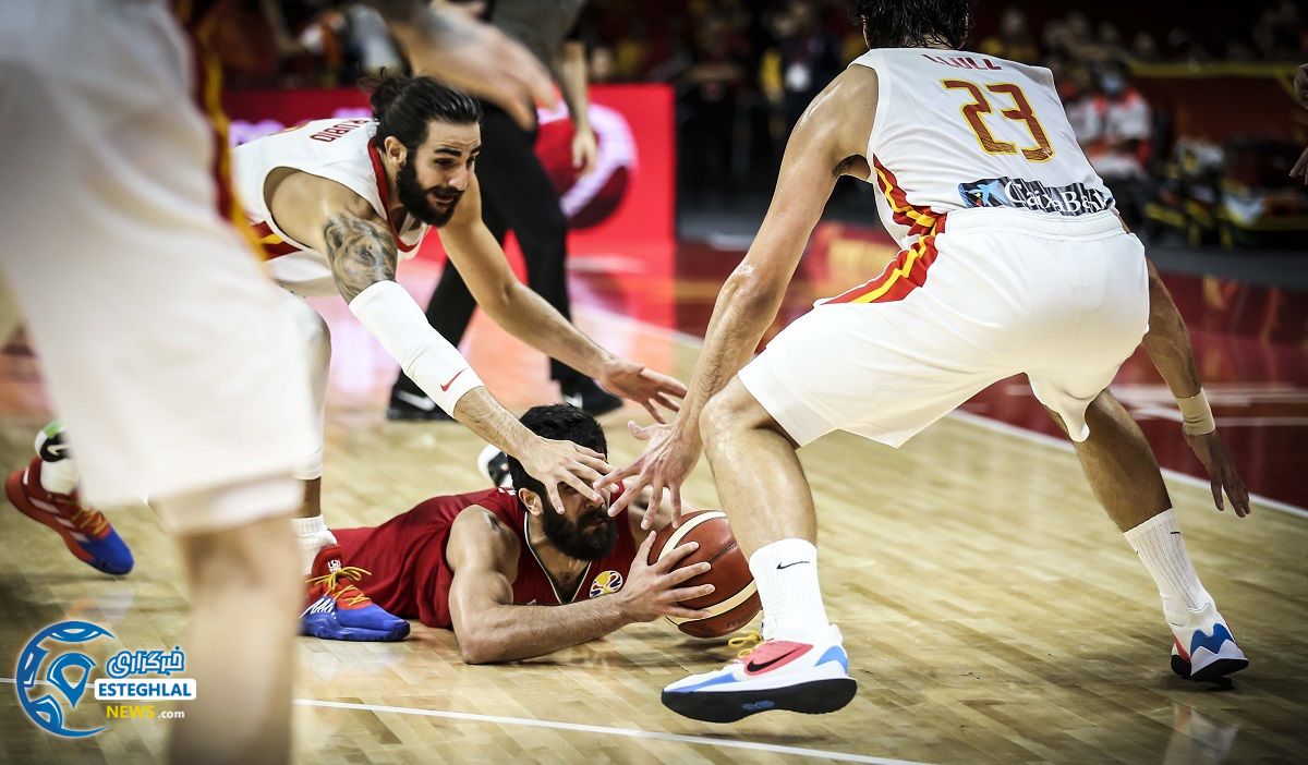 دیدار تیم ملی بسکتبال ایران واسپانیا