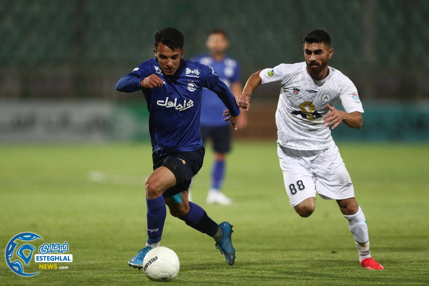 ذوب آهن اصفهان و استقلال(تاج) ایران