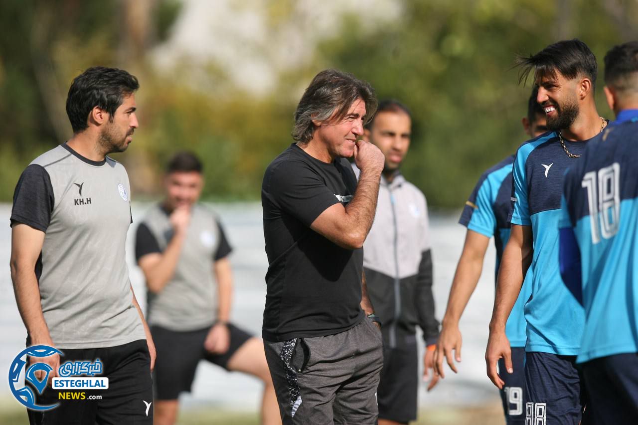 تمرین استقلال