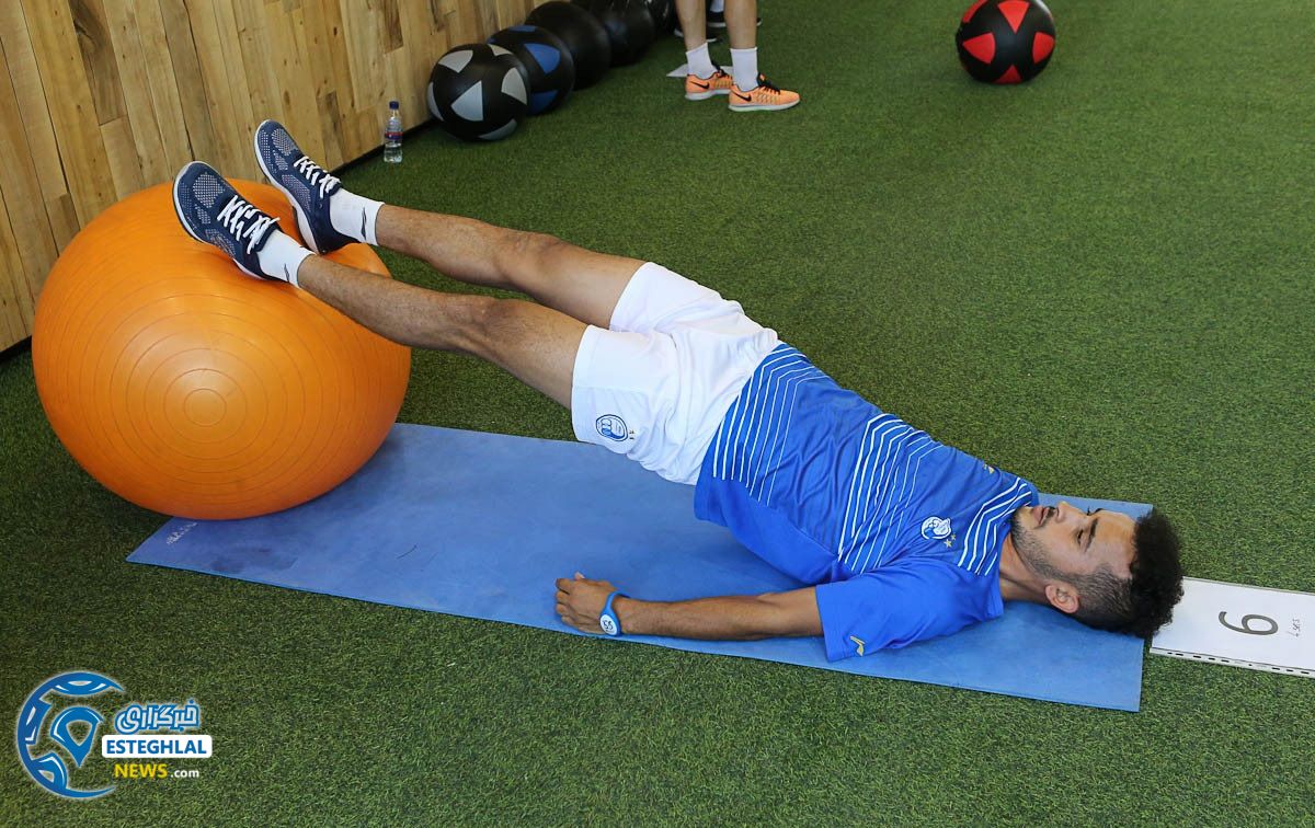 تمرین وزنه استقلال