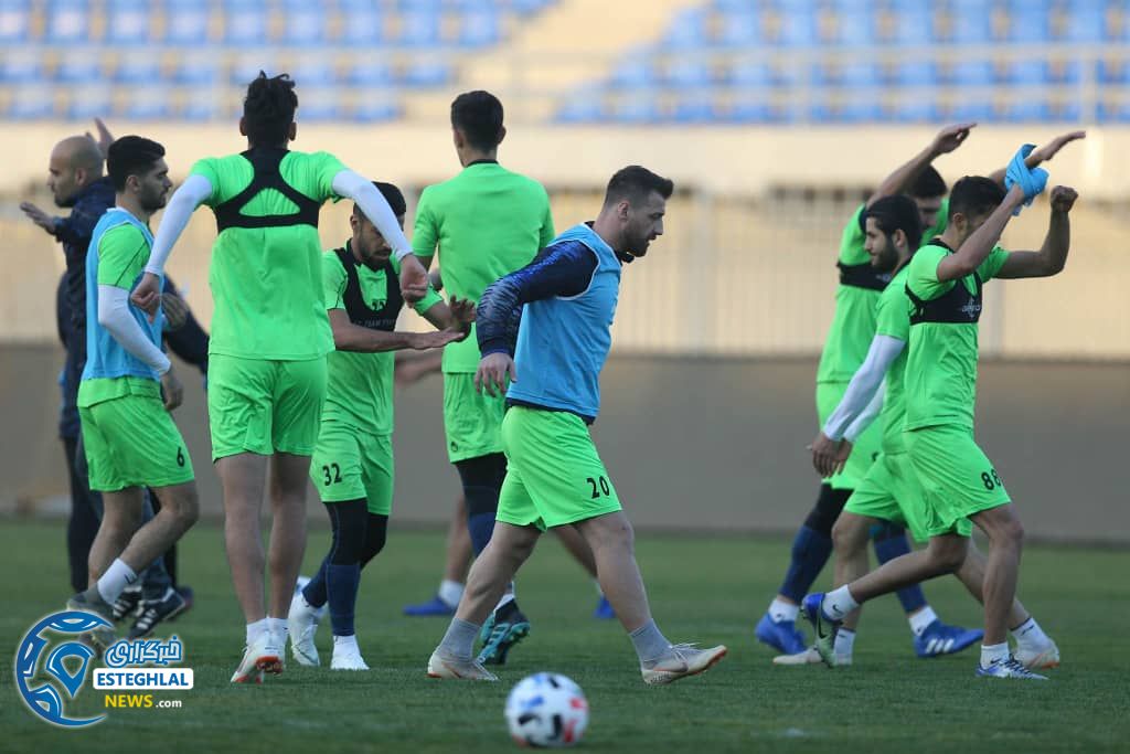 تمرین استقلال کویت