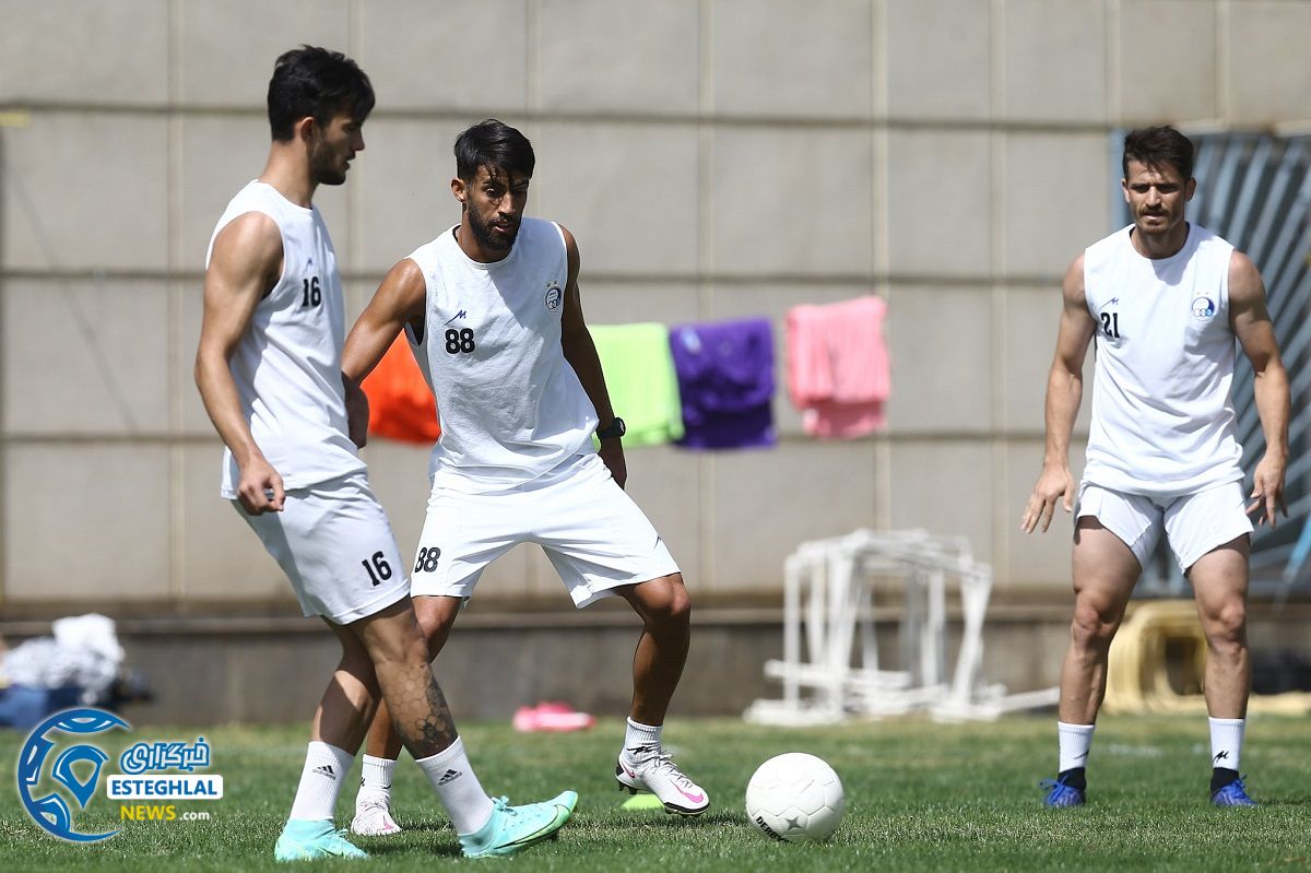 تمرین استقلال