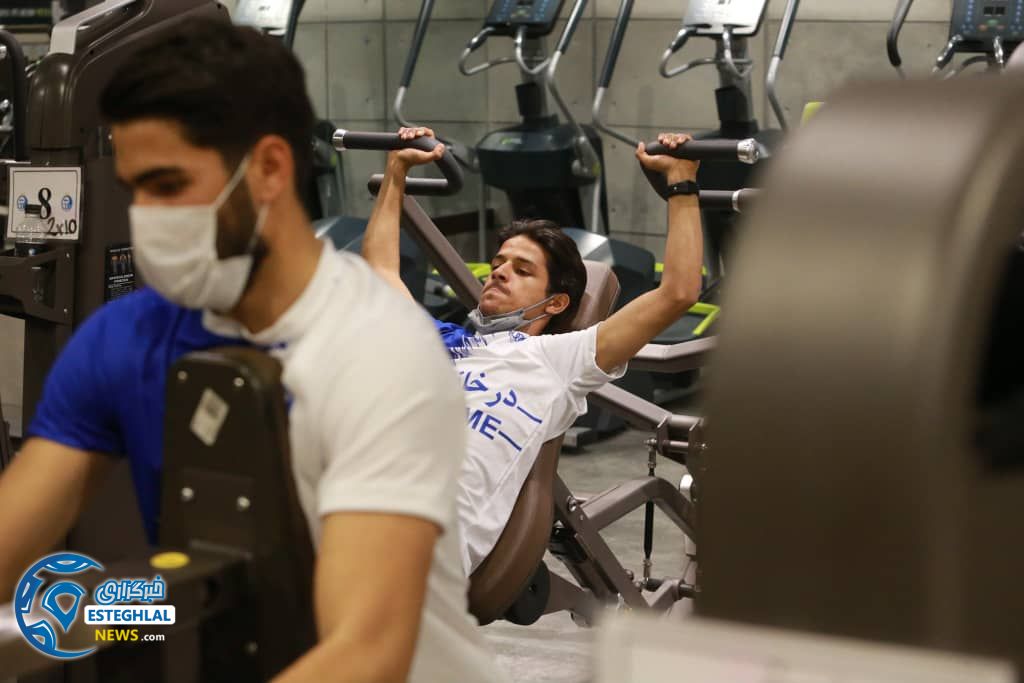 تمرین وزنه استقلال