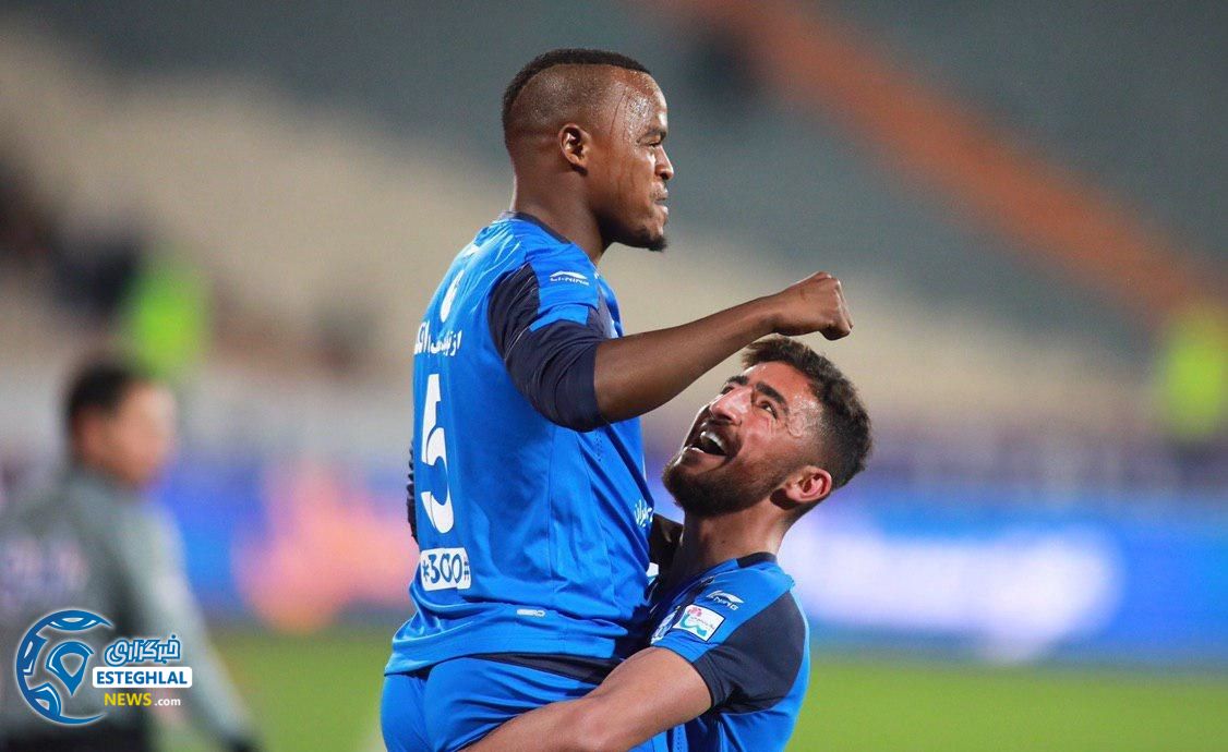 دیدار استقلال مقابل پارس جنوبی