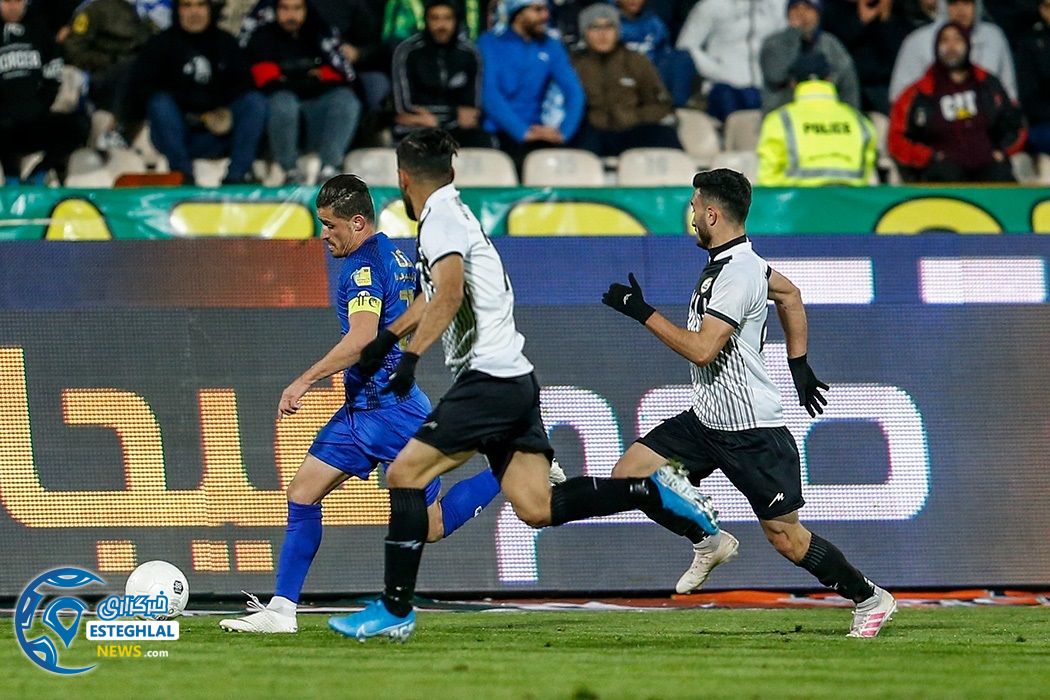 دیدار استقلال و نفت مسجد سلیمان