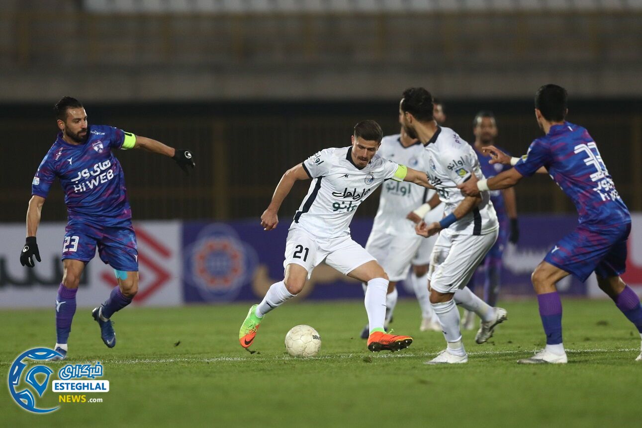 هوادار 1-2 استقلال