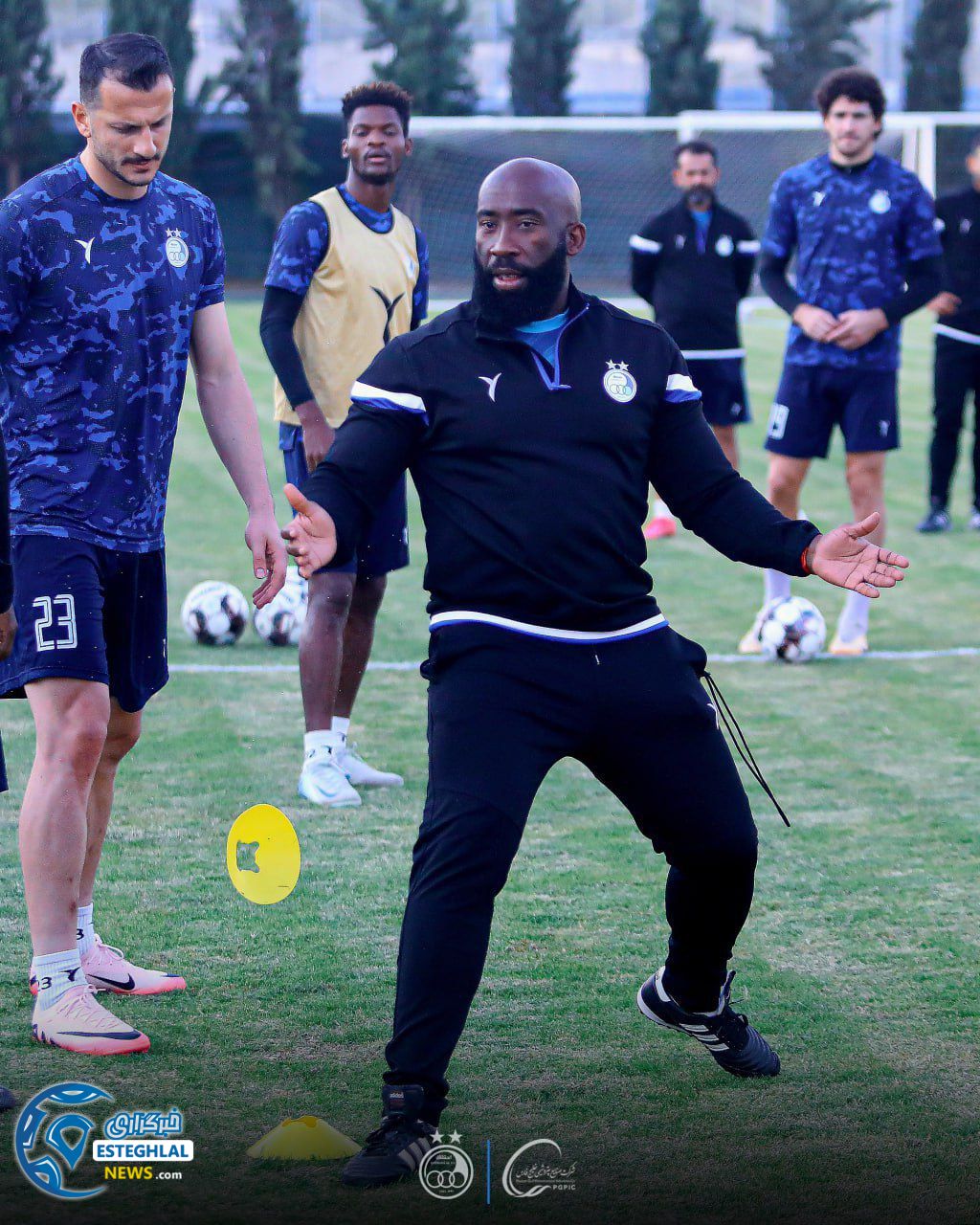 تمرین استقلال