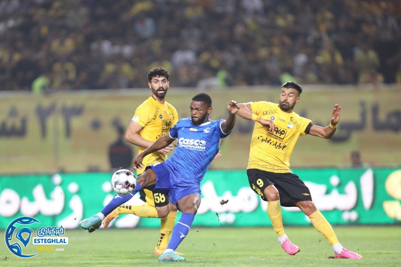 سپاهان 1-0 استقلال