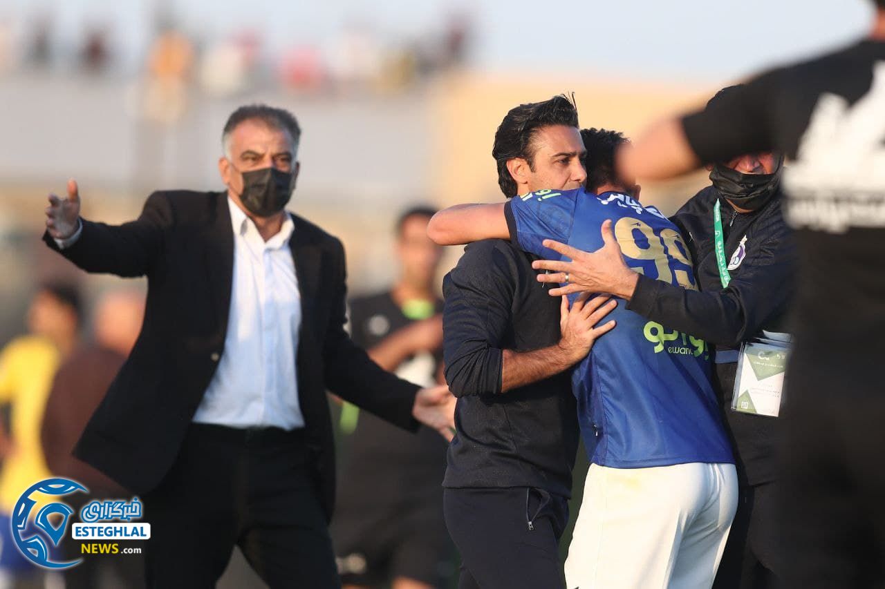 صنعت نفت آبادان 1-1 استقلال 