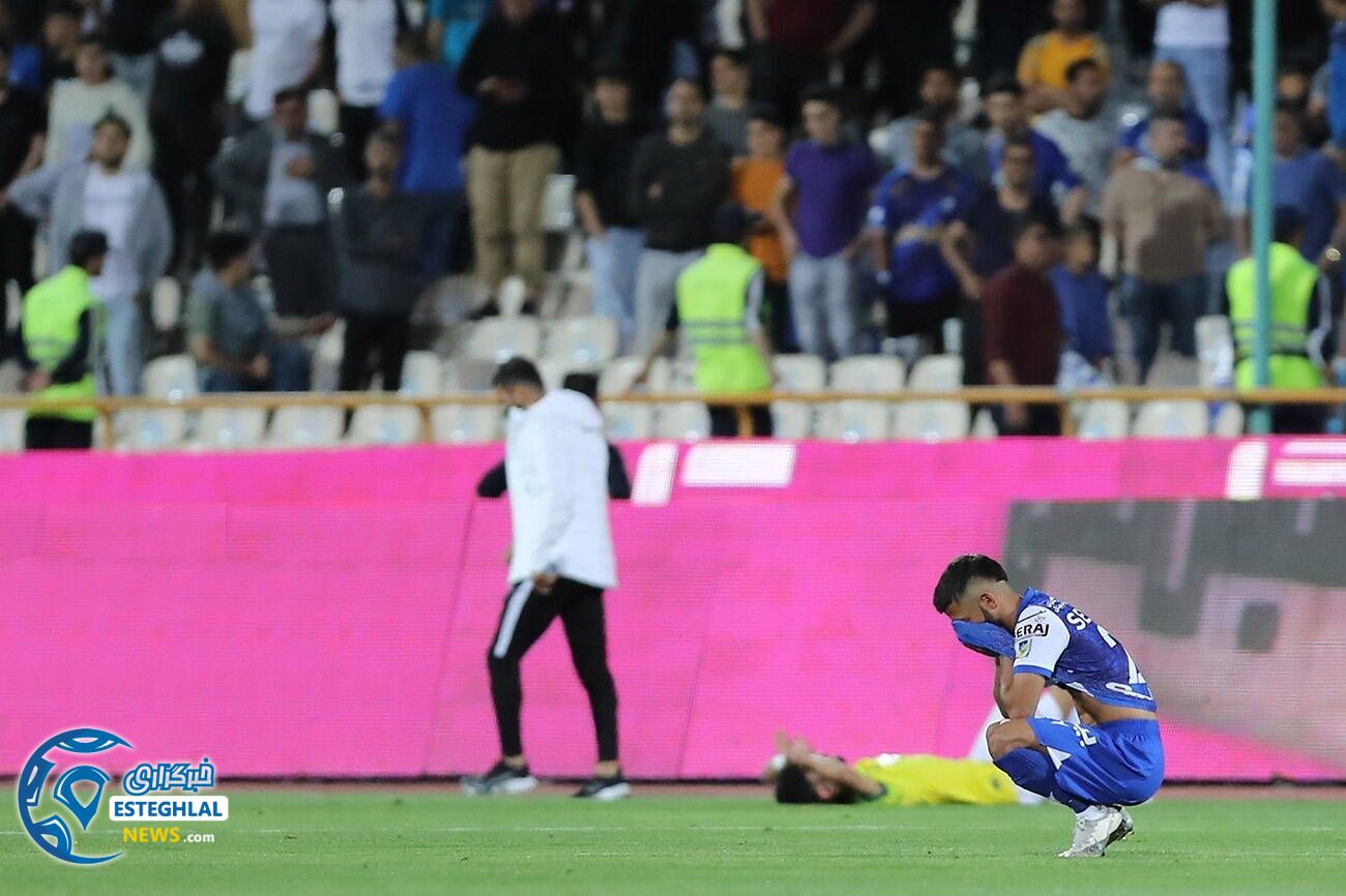 استقلال(تاج) 1-1 نفت آبادان