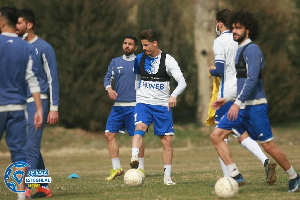 تمرین استقلال