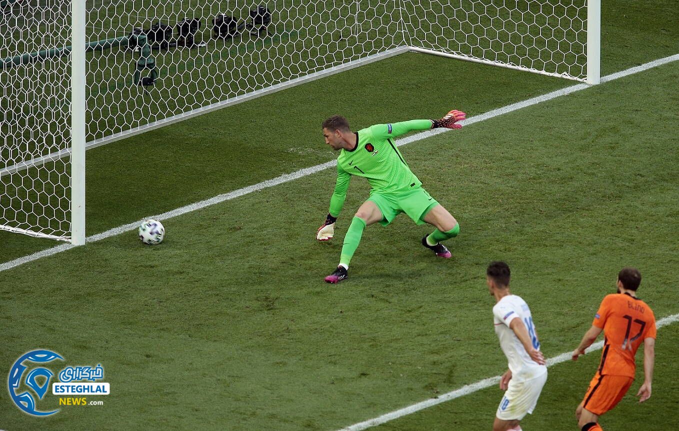 هلند 0-2 جمهوری چک