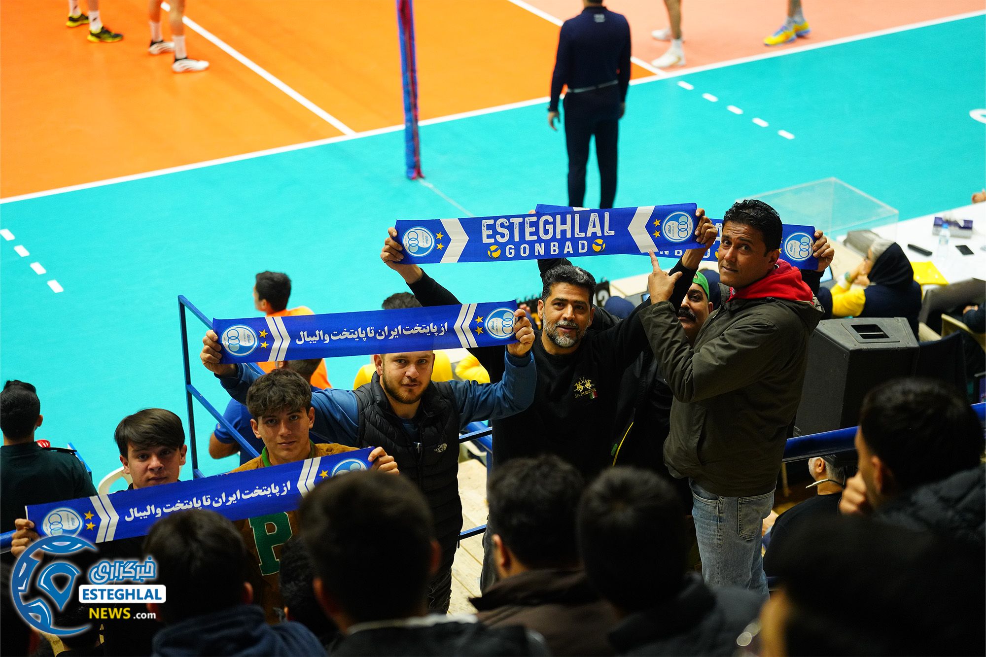 تییم والیبال استقلال گنبد