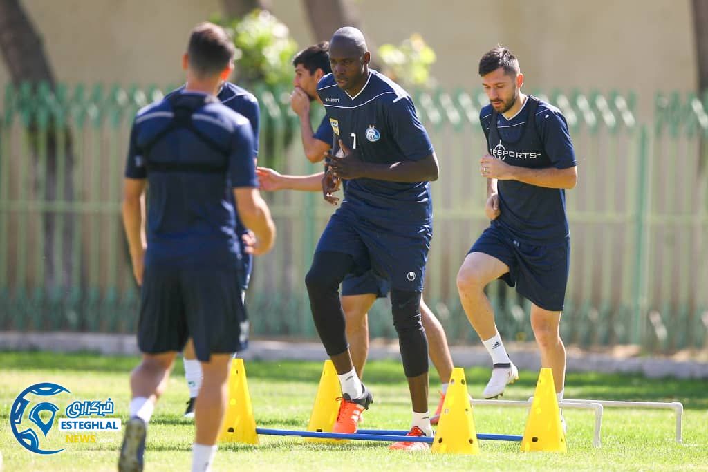 تمرین استقلال