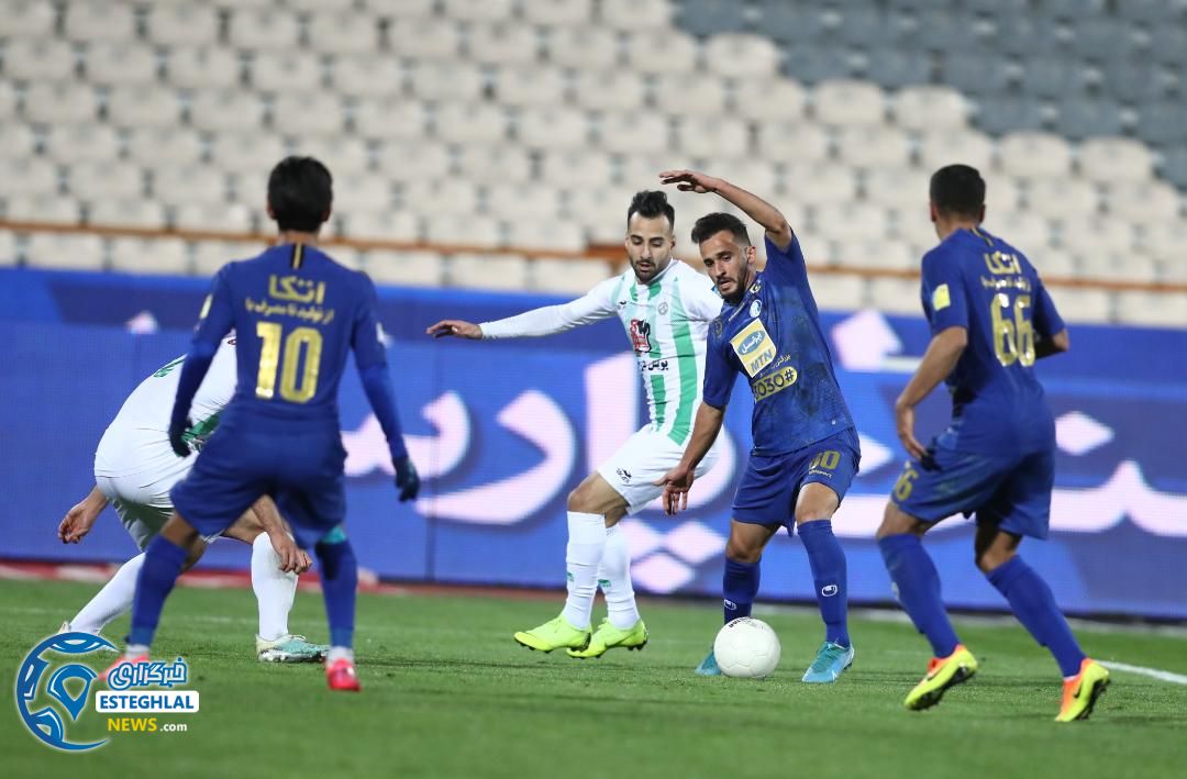 دیدار استقلال و ذوب آهن