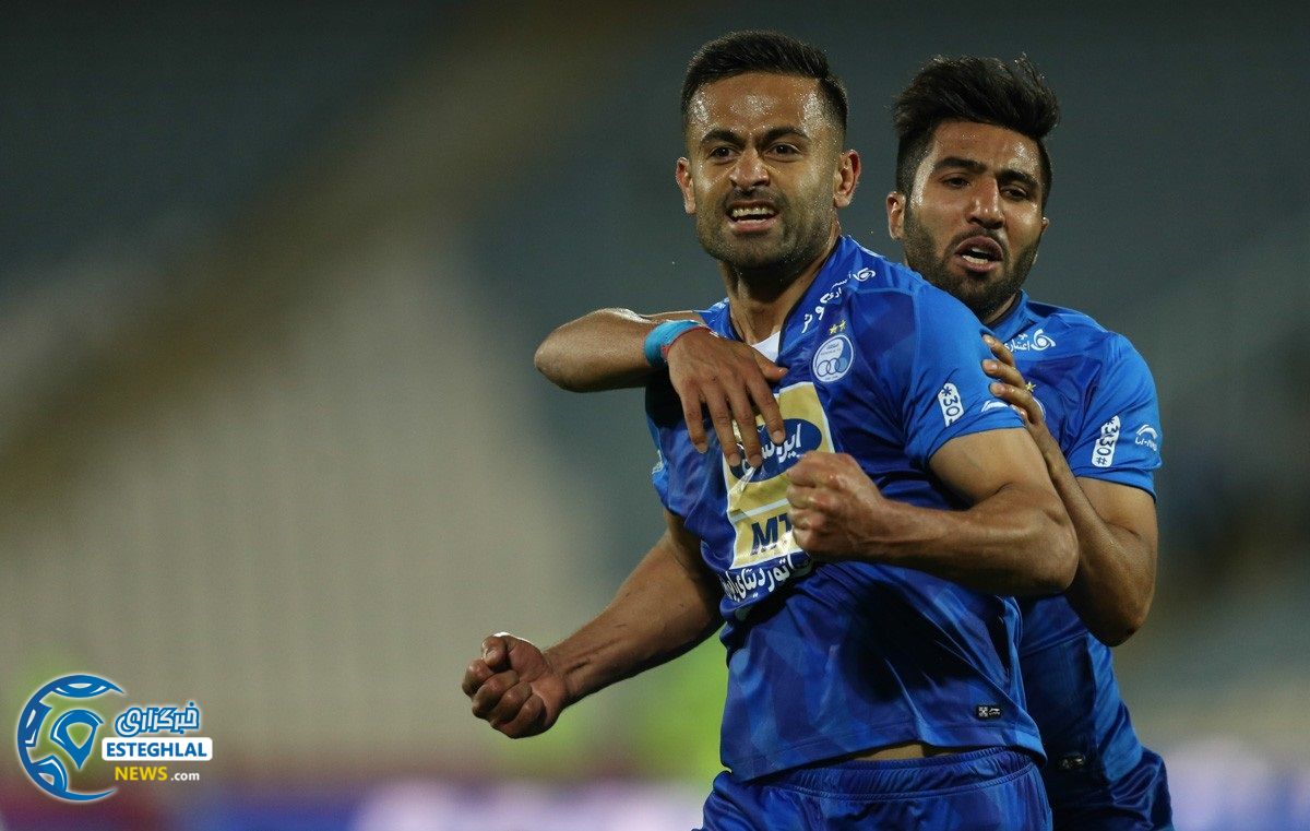 دیدار استقلال و پیکان