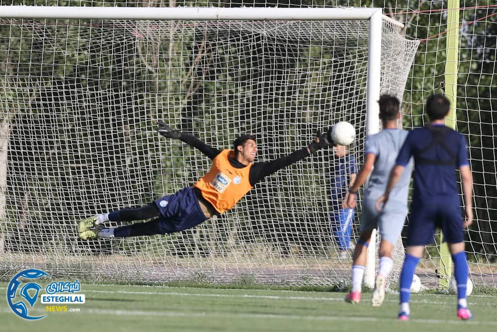 تمرین استقلال