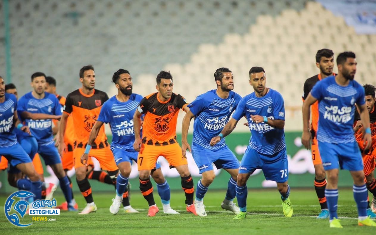 دیدار استقلال و مس