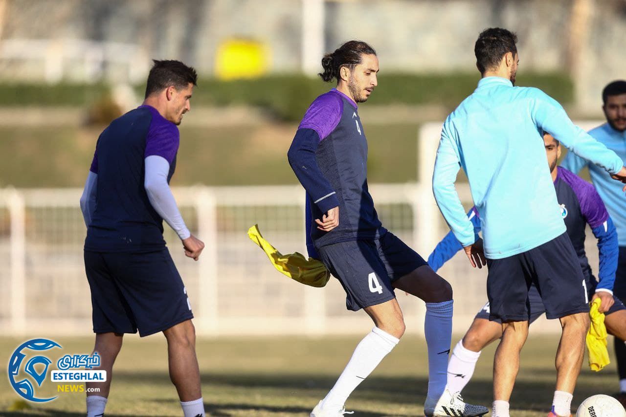 تمرین استقلال