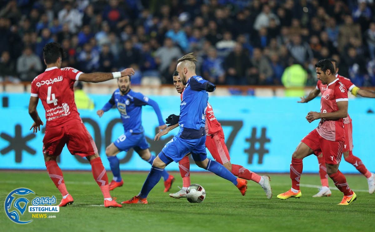 دیدار استقلال و پدیده