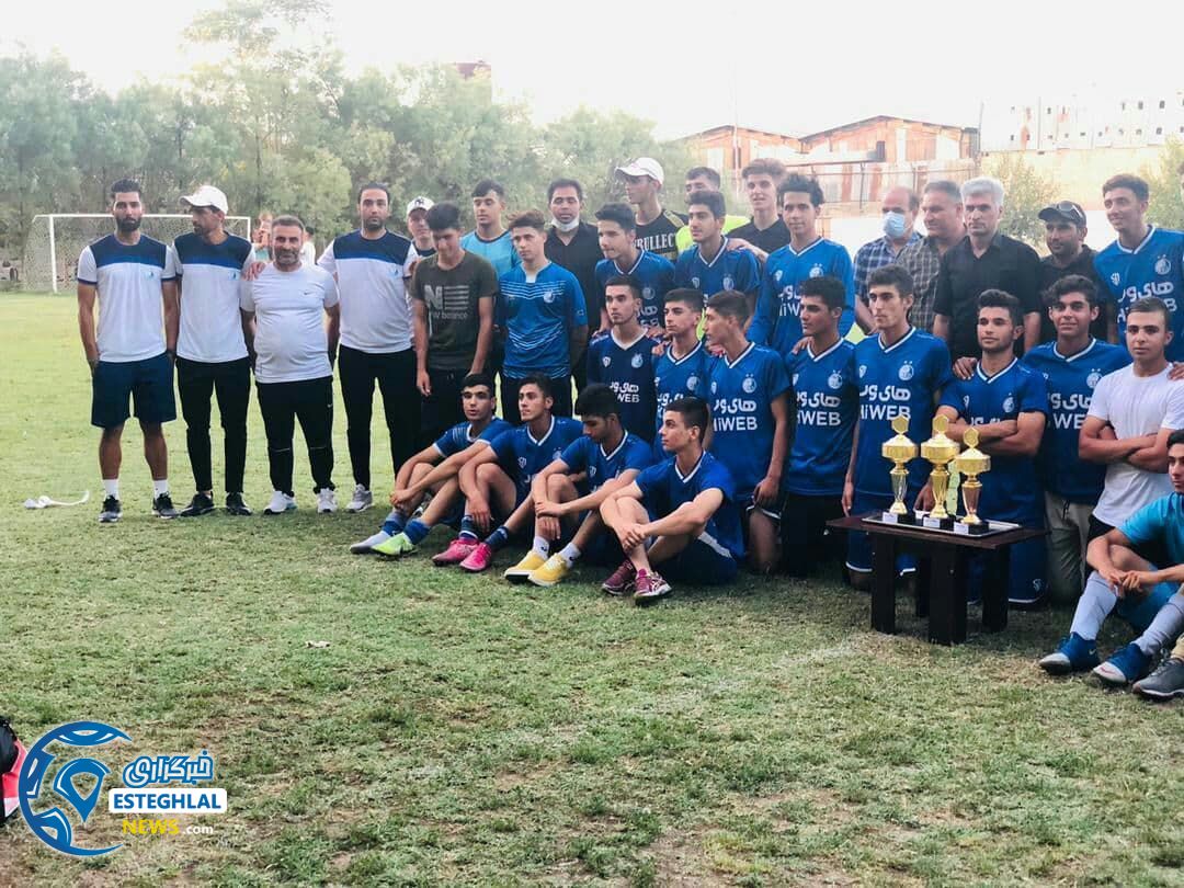 قهرمانی جوانان استقلال در مسابقات 4 جانبه