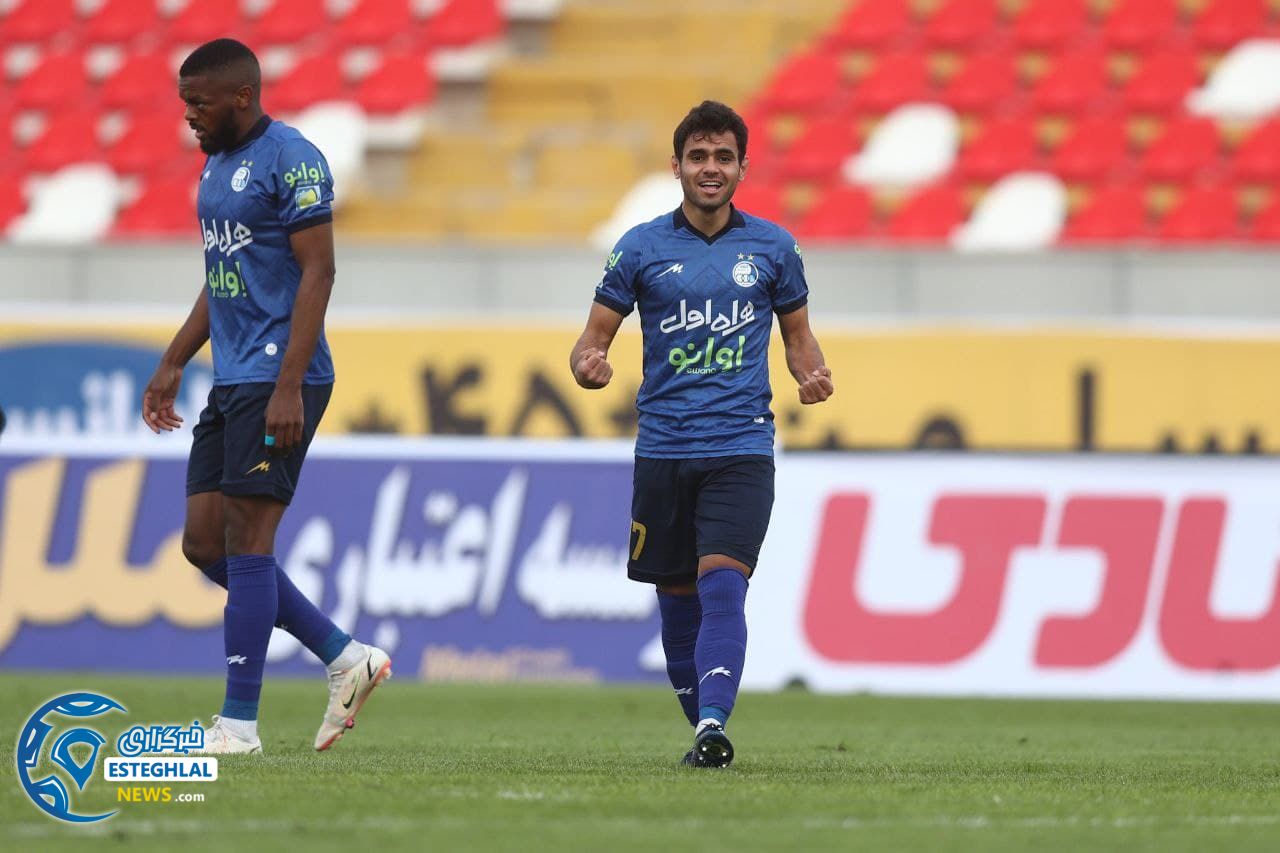 دیدار پدیده و استقلال