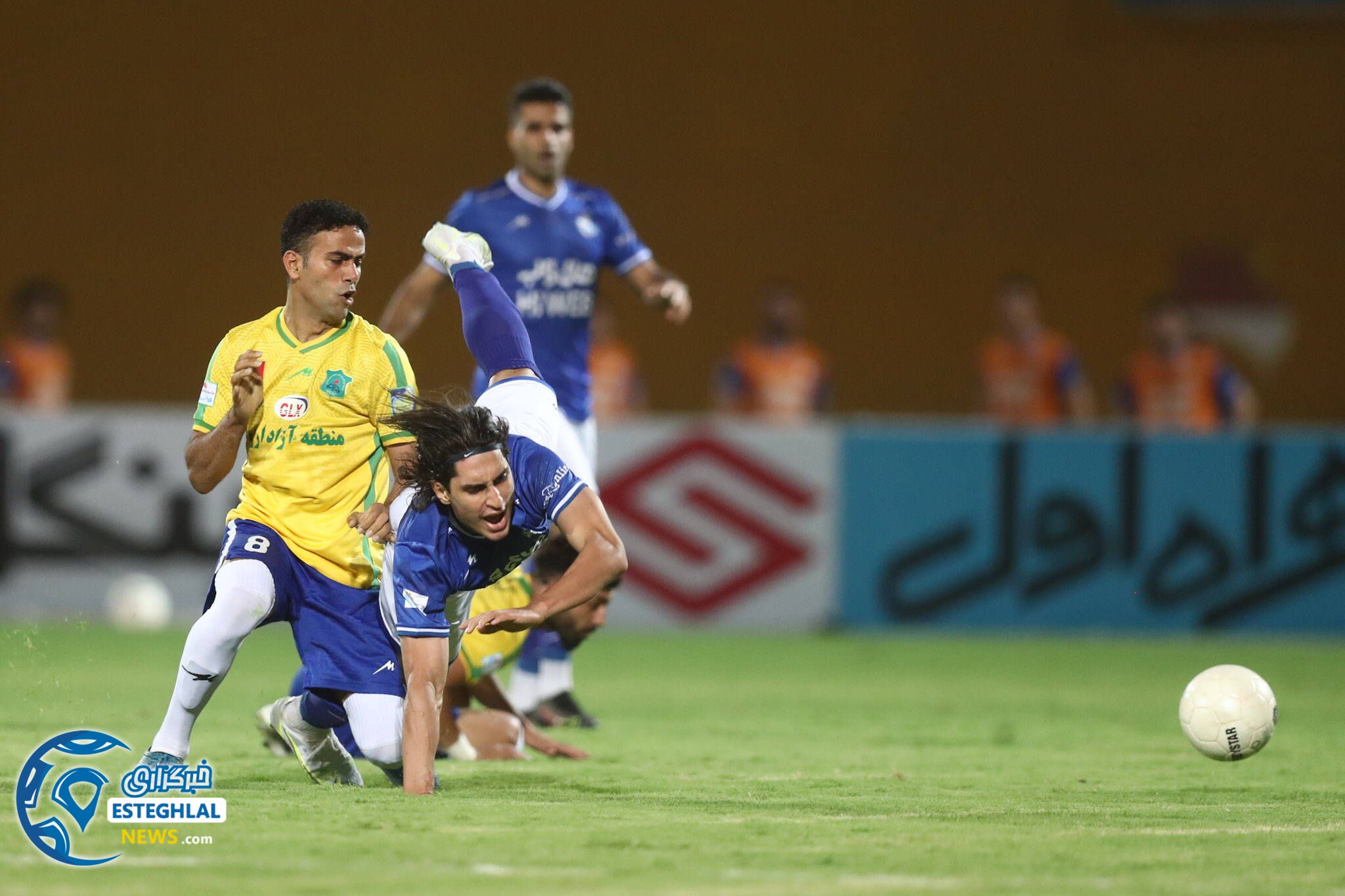 نفت آبادان 0-1 استقلال