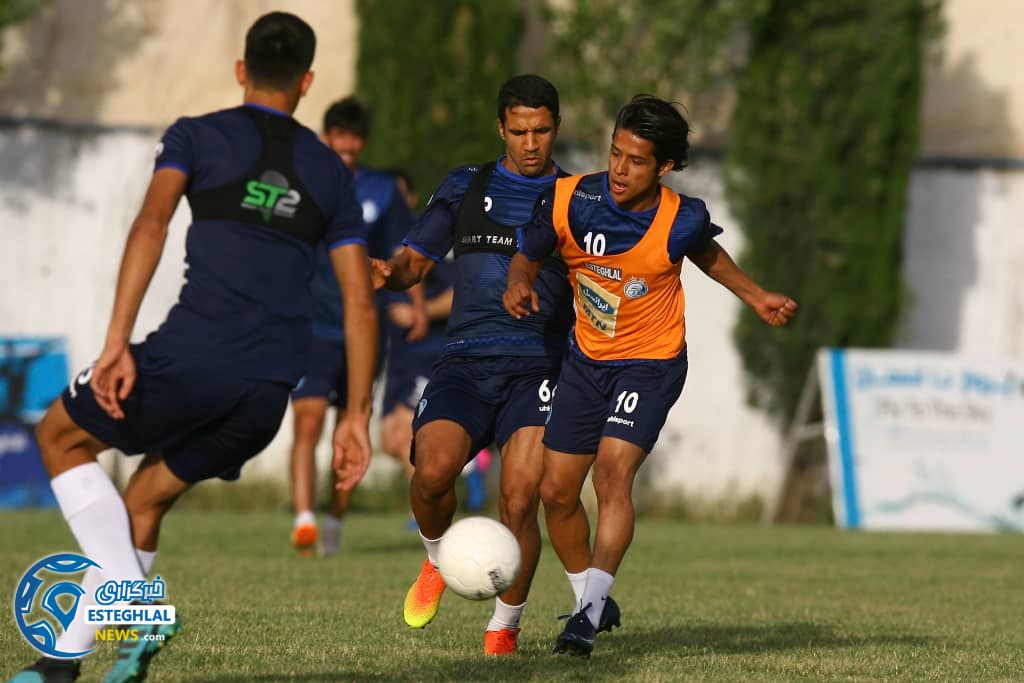 تمرین استقلال