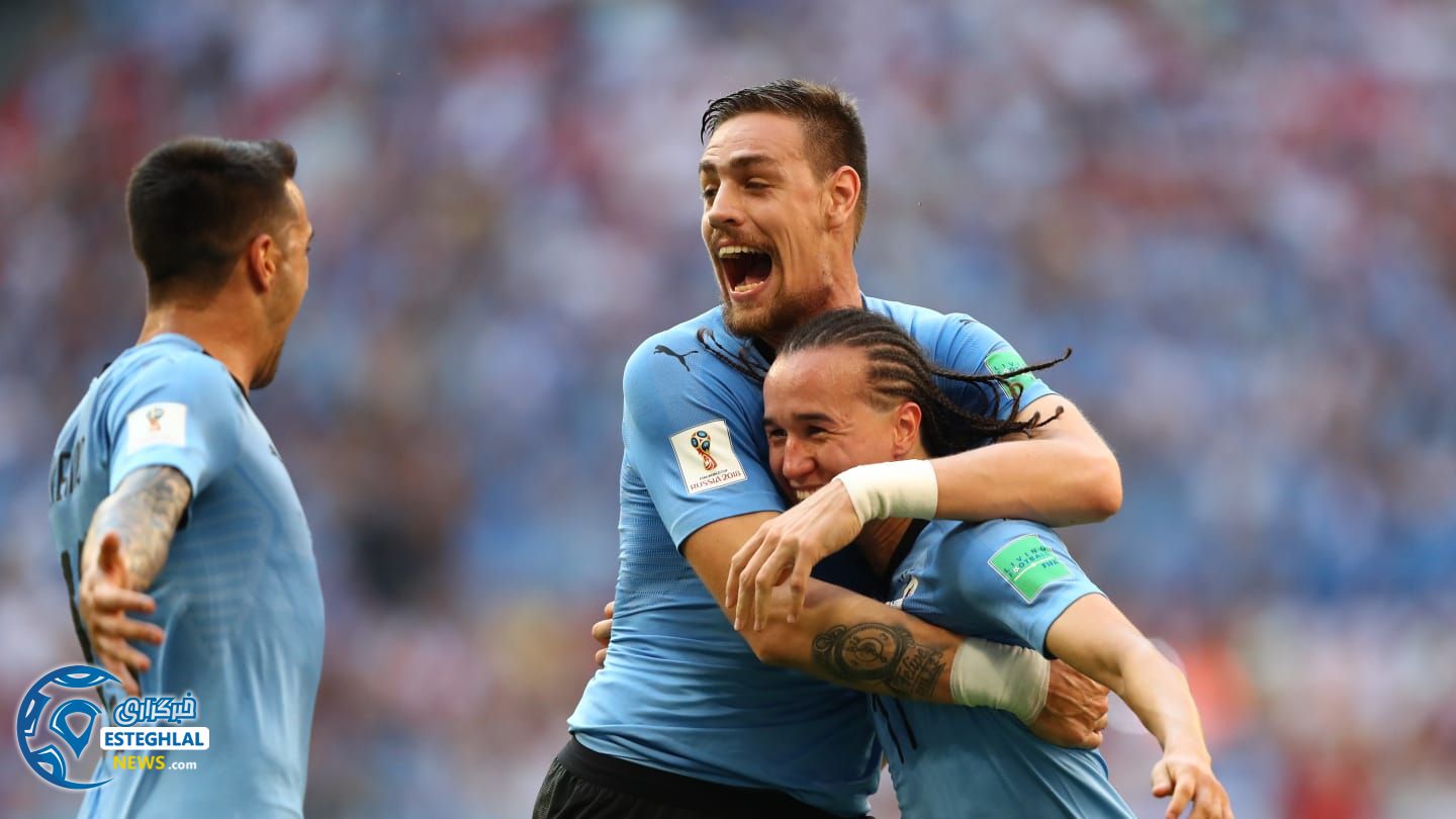 دیدار اروگوئه و روسیه