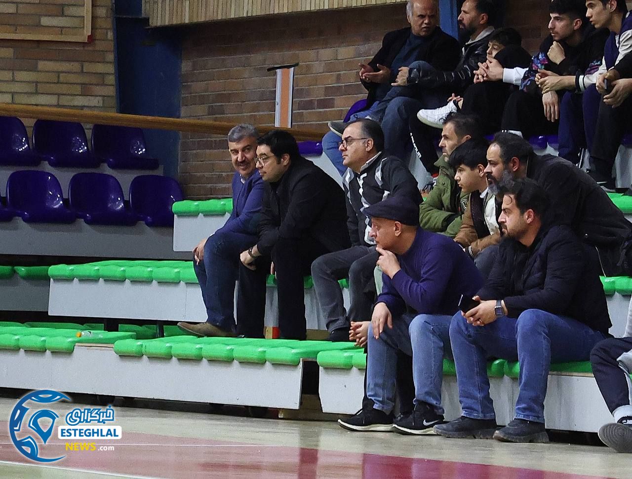 تیم بسکتبال آقایان استقلال