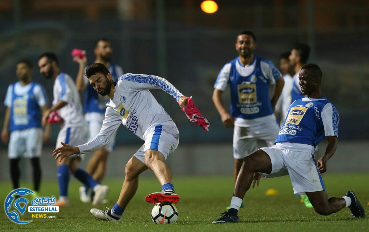 تمرین استقلال 