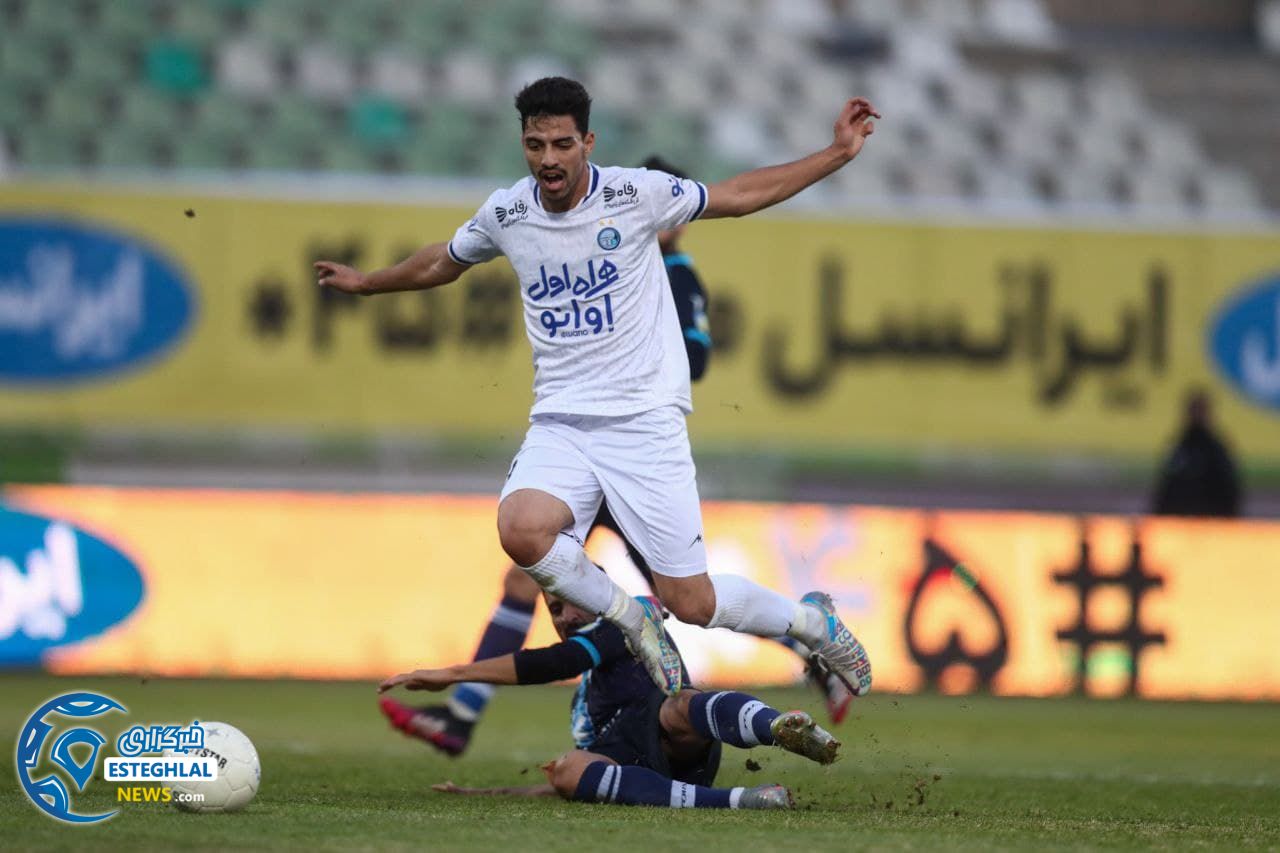 پیکان 0-3 استقلال