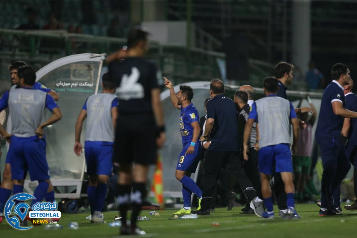 دیدار ذوب آهن و استقلال