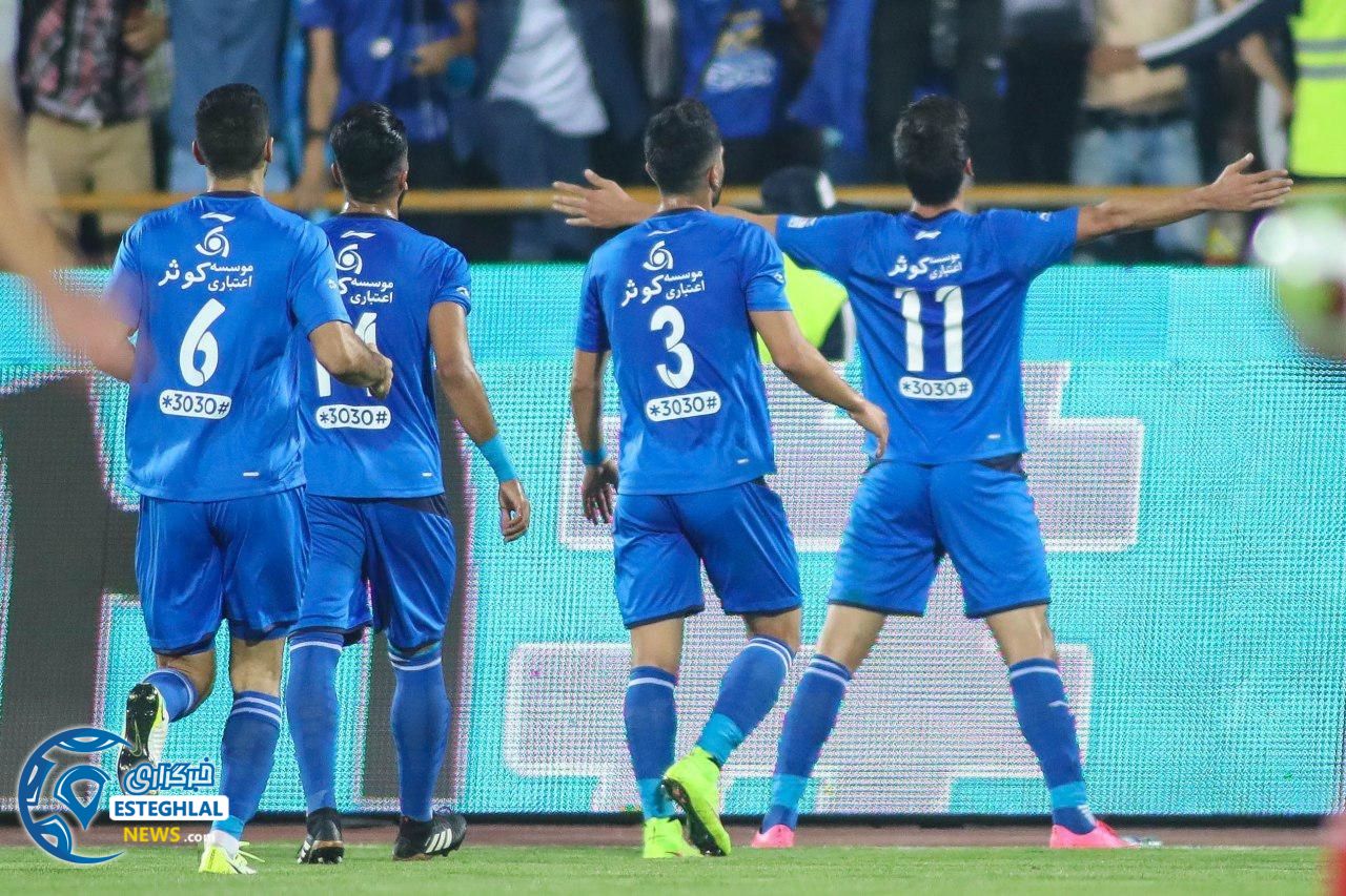 دیدار استقلال و تراکتورسازی