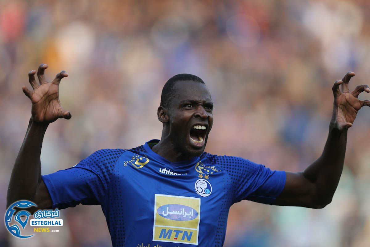 دیدار استقلال و نفت آبادان