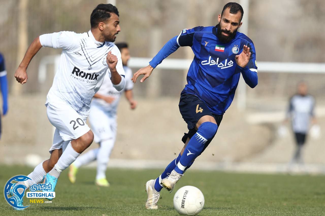 دیدار دوستانه استقلال و ملوان بندرانزلی